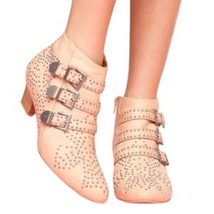 Jeffrey Campbell Ibiza Beige Starburst Booties 8.5